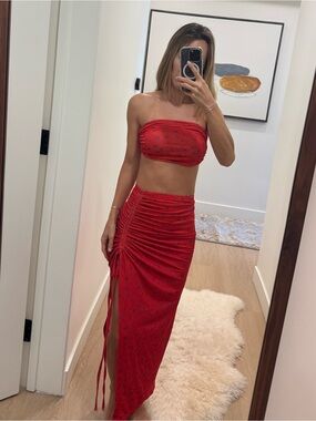 Day 6 London Brigit Bralet + Noya Midi Skirt Set in Red Print XS